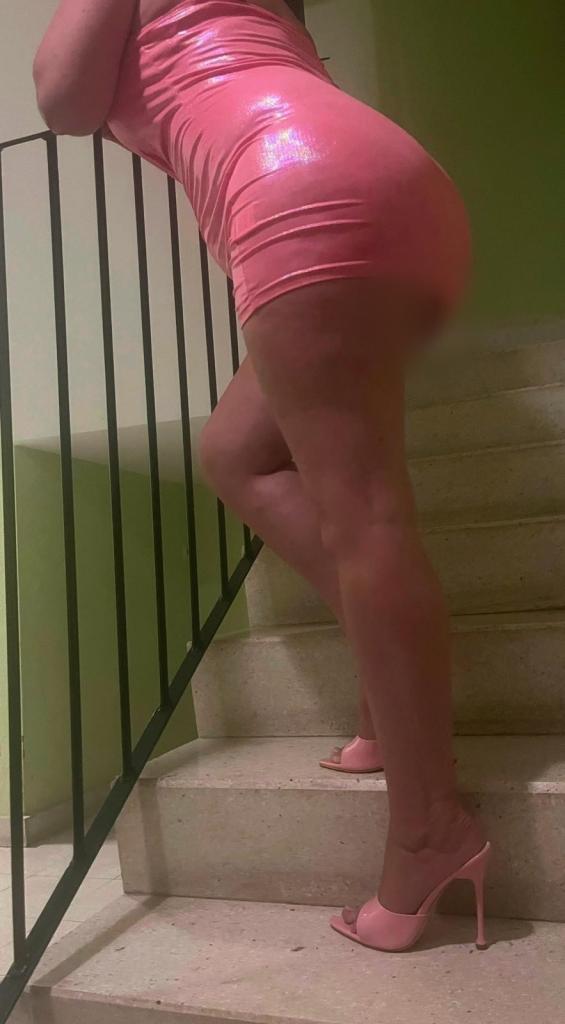 632295097: Chica busca chico en Guipúzcoa