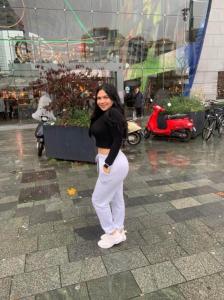 613384907: Chica busca chico en Vizcaya