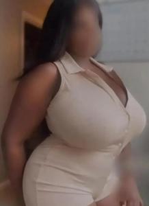 722747214: Chica busca chico en Barcelona