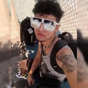 678532891: Chico busca chica en Zaragoza