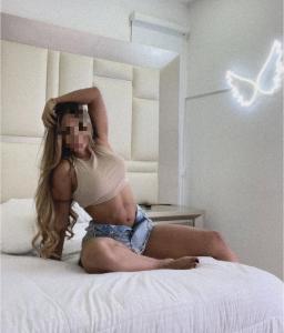 633568159: Chica busca chico en Alicante