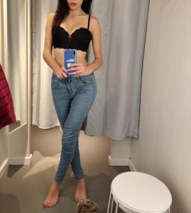 691124170: Chica busca chico en Granada