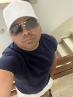 641826865: Chico busca chica en Valencia