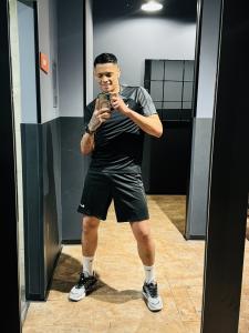 614772935: Chico busca chica en Murcia