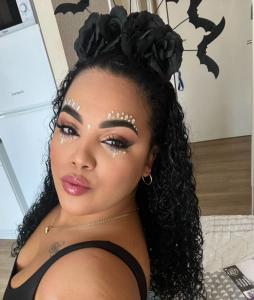 671544530: Chica busca chico en Granada