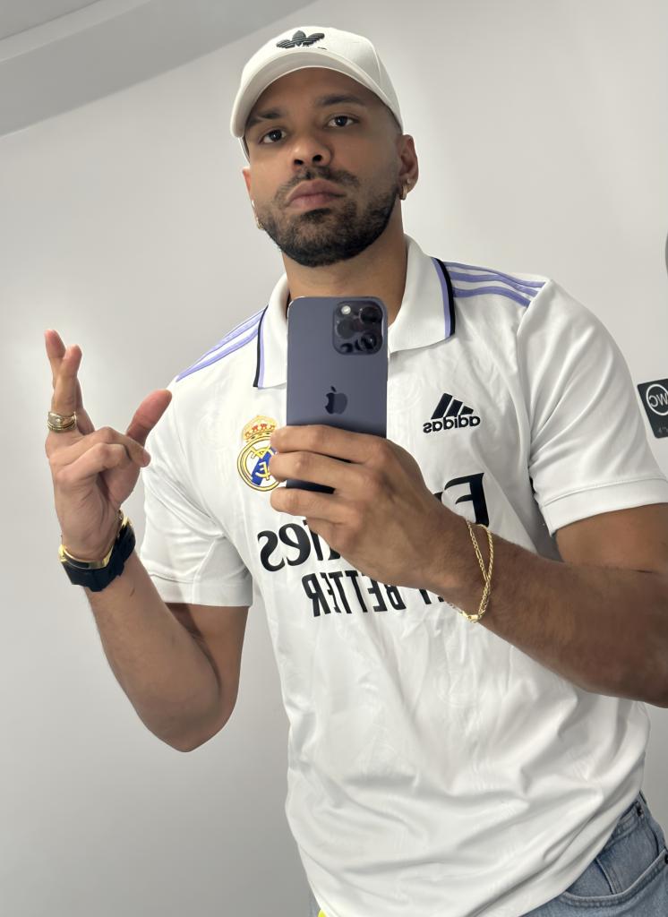 666113037: Chico busca chica en Valencia