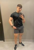 677433729: Chico busca chica en Valladolid