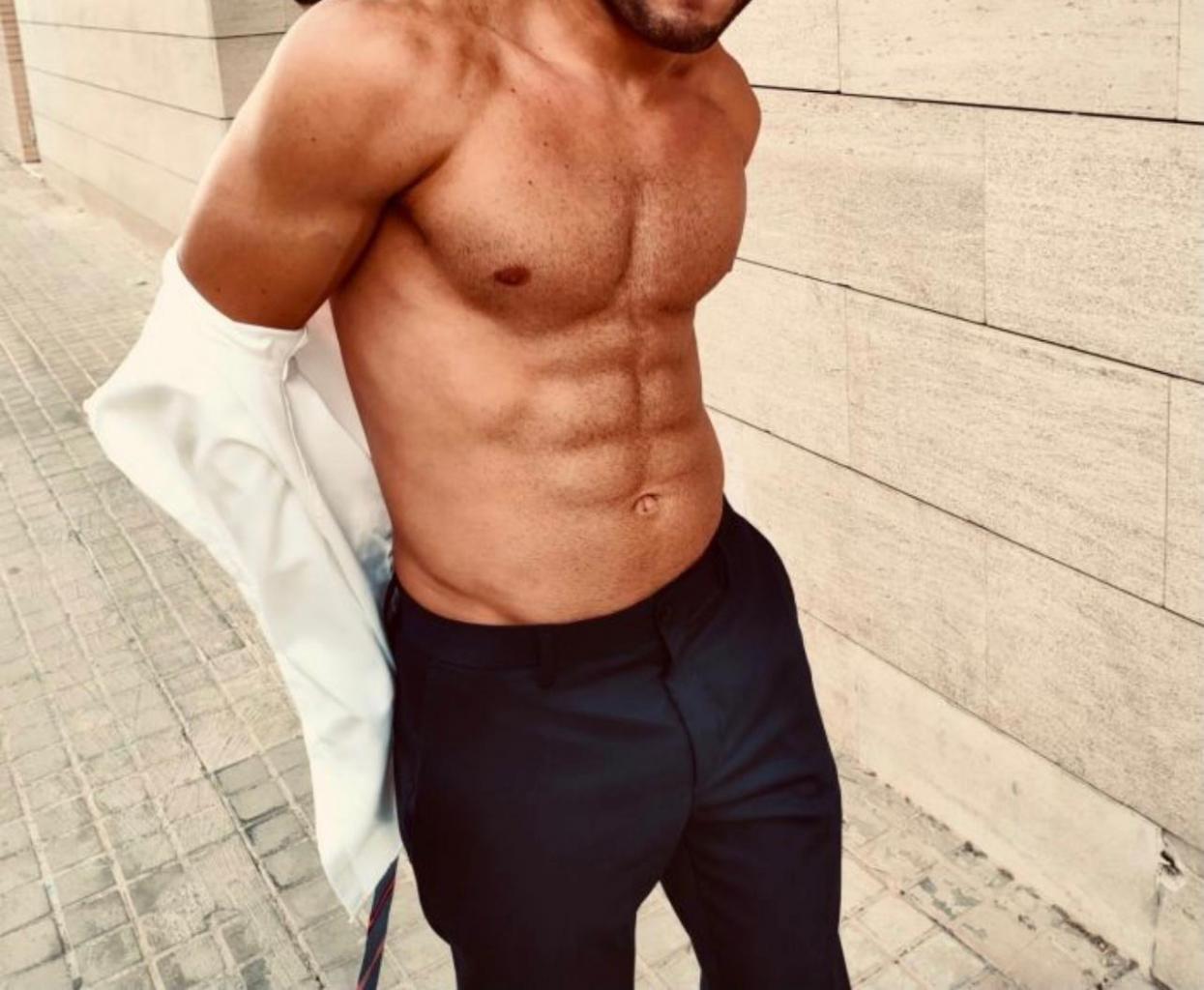 645964130: Chico busca chica en Valencia