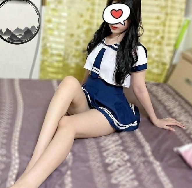 602033186: Chica busca chico en Málaga