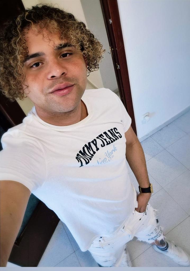 Chico busca chica en Barcelona: 