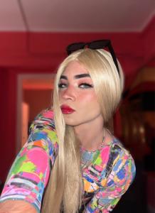 610912784: Travesti en Barcelona