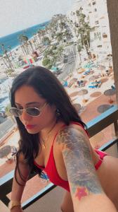 687975565: Chica busca chico en Granada