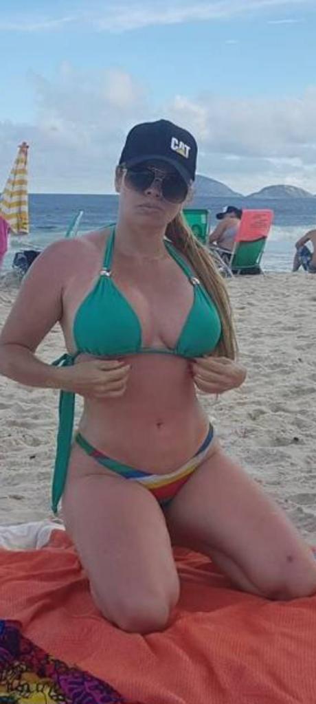 645844149: Chica busca chico en Madrid