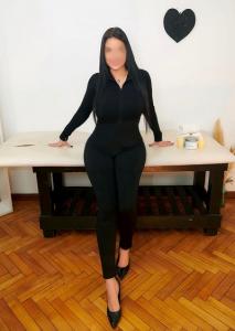 Chica busca chico en Sevilla: 