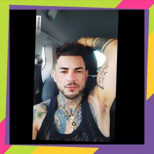 623557368: Chico busca chica en Valencia