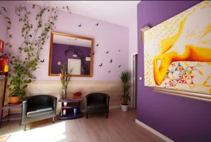 Chica busca chico en Barcelona: 