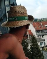 610856332: Chico busca chica en Madrid