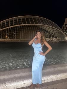 607548892: Transexual en Barcelona