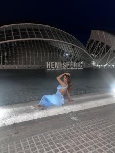 607548892: Travesti en Barcelona