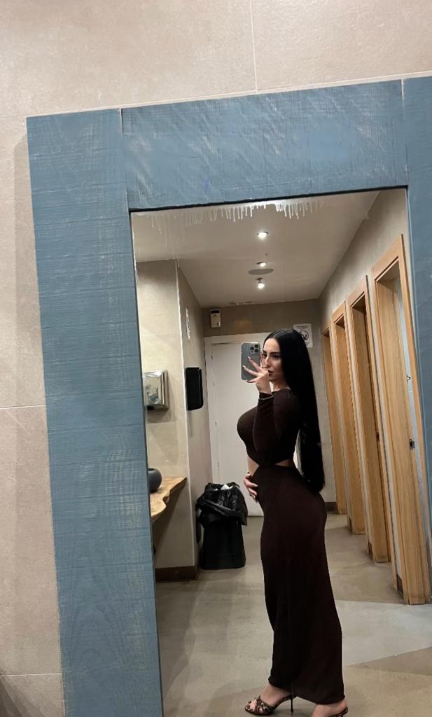 722545533: Chica busca chico en Cádiz