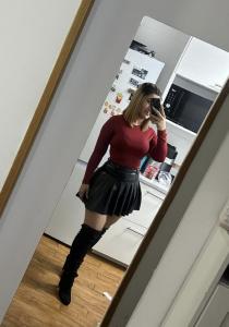 603197786: Chica busca chico en Málaga