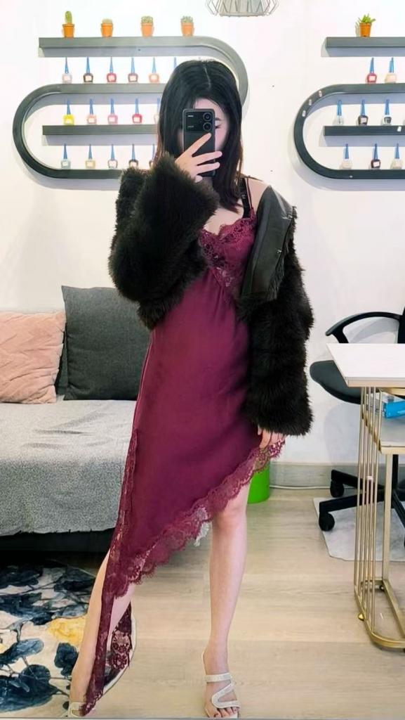 Chica busca chico en Barcelona: Chica busca chico