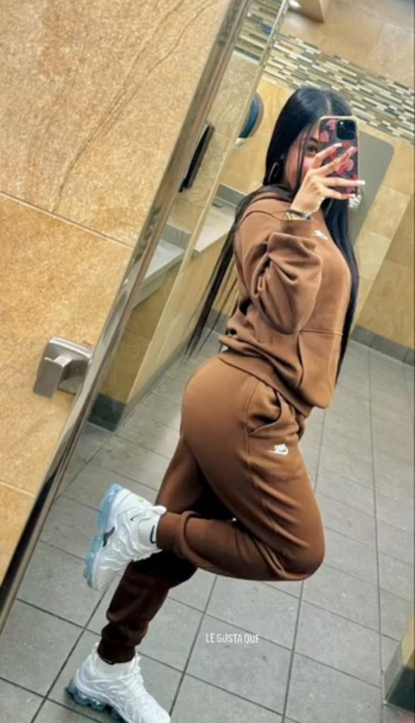 689166254: Chica busca chico en Lugo