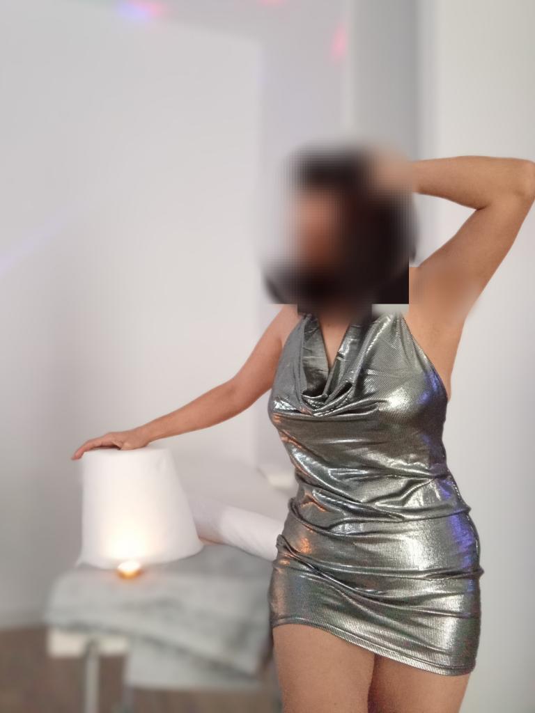 614225401: Chica busca chico en Alicante