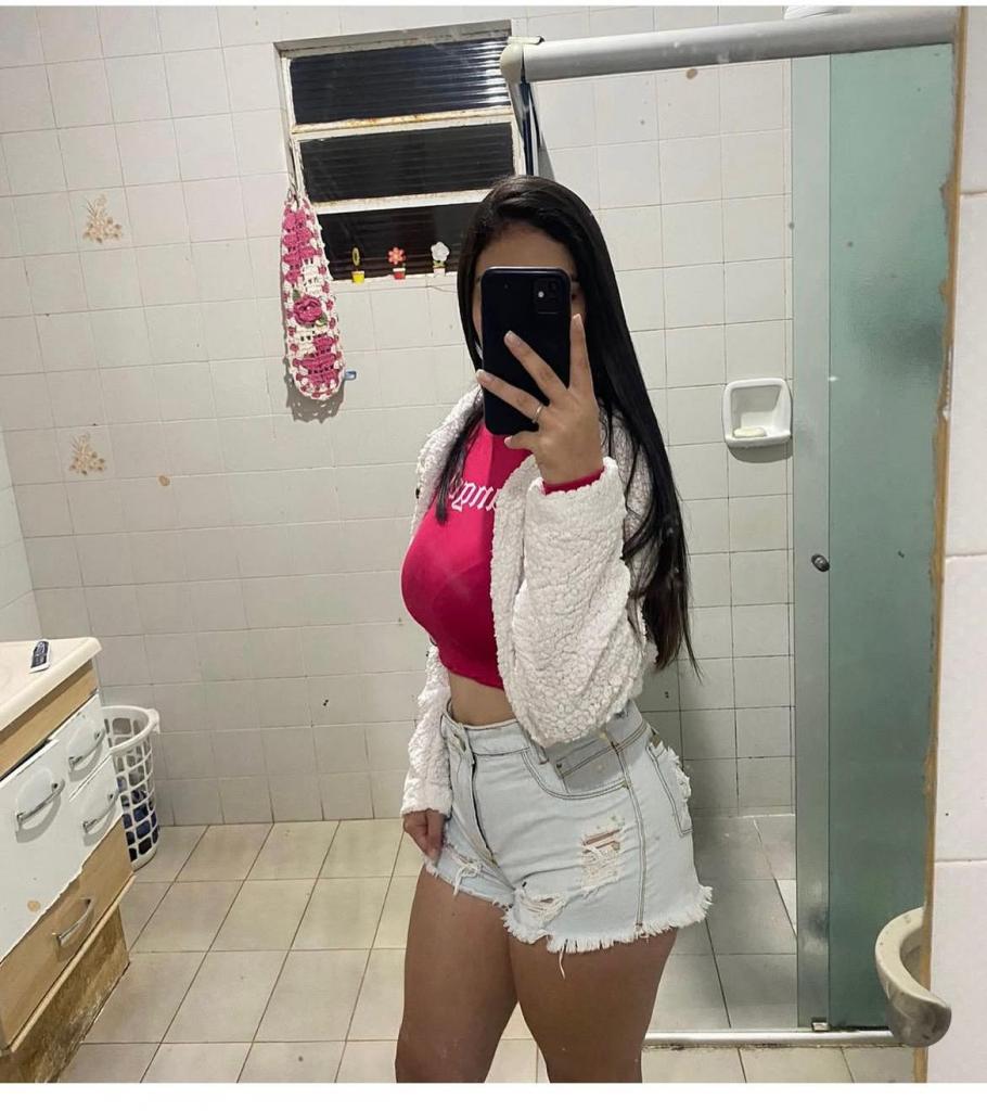 614955418: Chica busca chico en Navarra