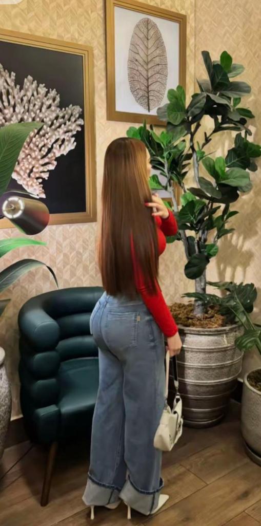 663312260: Chica busca chico en Tarragona