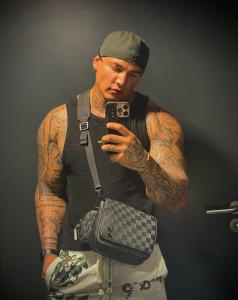 626188945: Chico busca chica en Barcelona