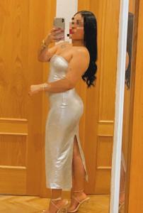 607154879: Chica busca chico en Sevilla