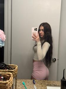 612214987: Chica busca chico en Murcia