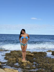 612299900: Chica busca chico en La Coruña