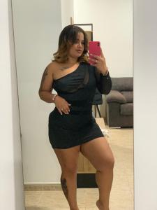672907263: Chica busca chico en Sevilla