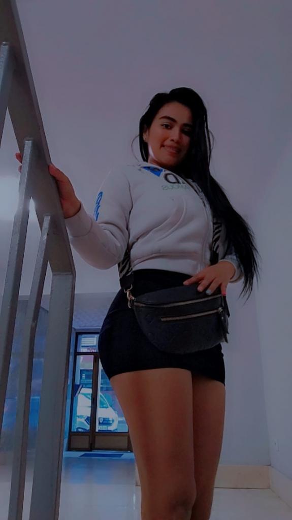 680687637: Chica busca chico en La Rioja