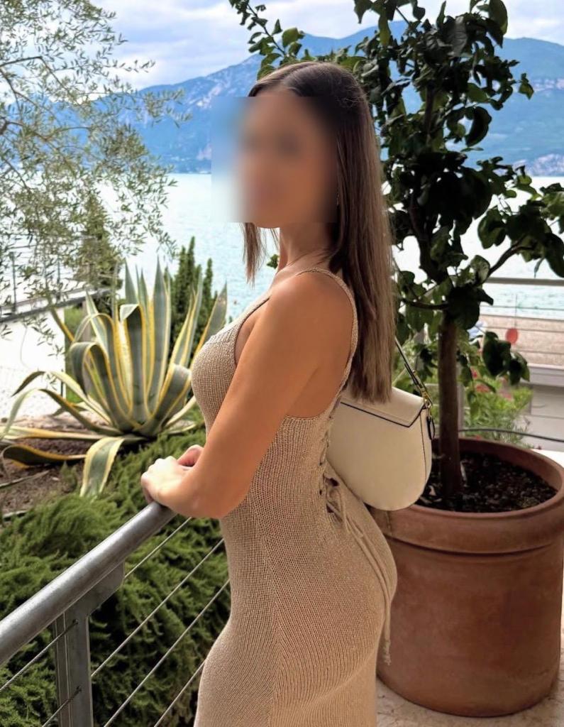 627529584: Chica busca chico en Barcelona