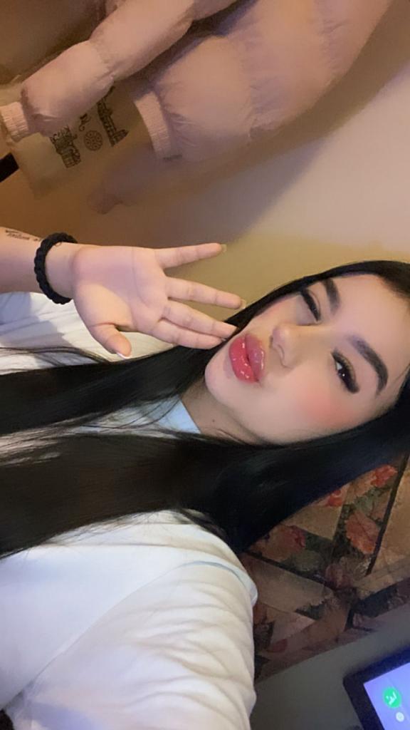 613863273: Chica busca chico en Burgos