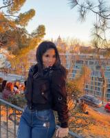 631254601: Chica busca chico en La Coruña