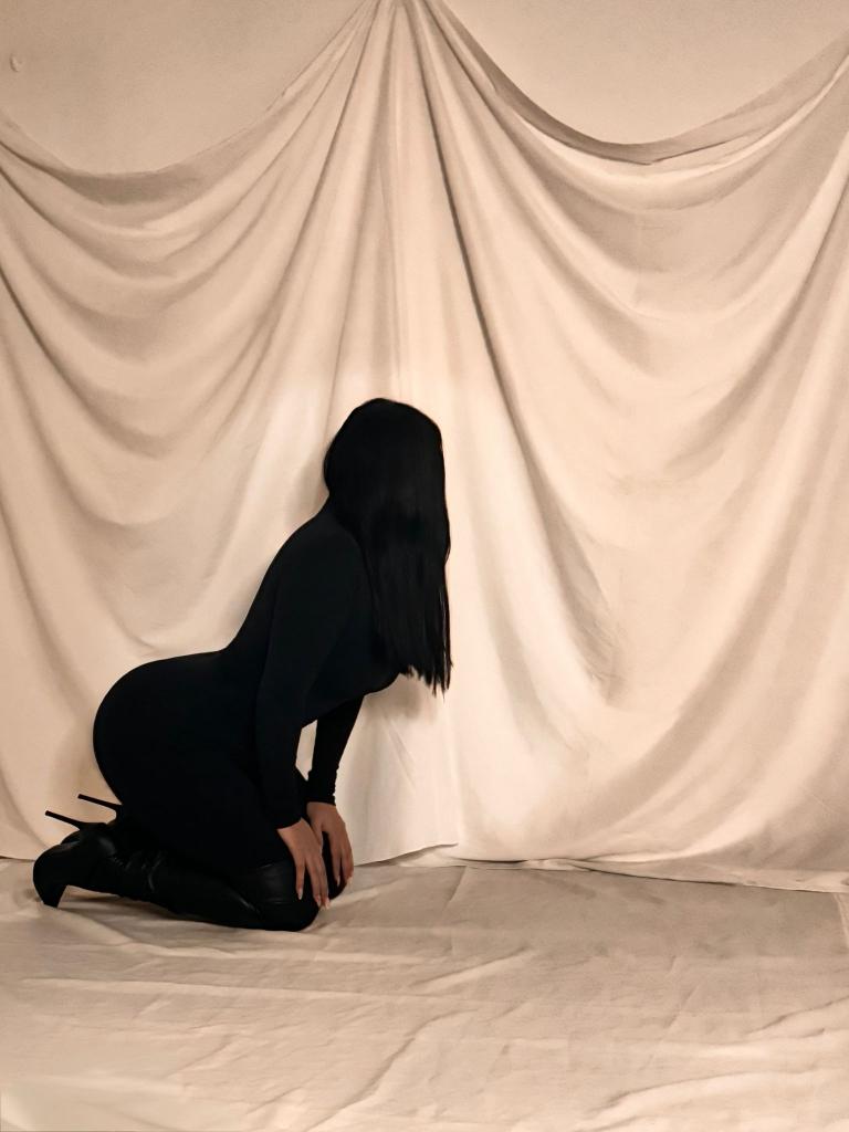 666211464: Chica busca chico en Mallorca