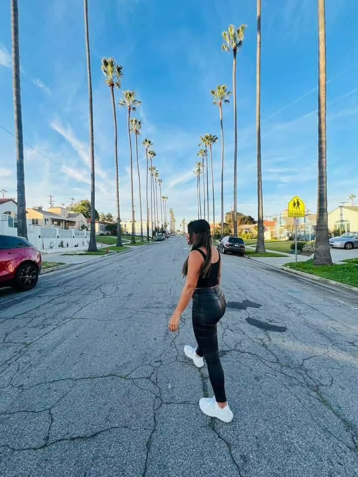 678985828: Chica busca chico en Barcelona