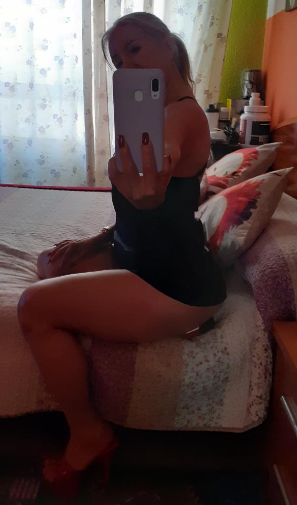 663718890: Chica busca chico en Asturias