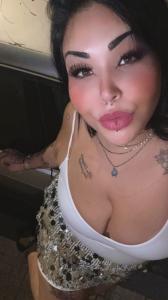 611837902: Chica busca chico en Cáceres