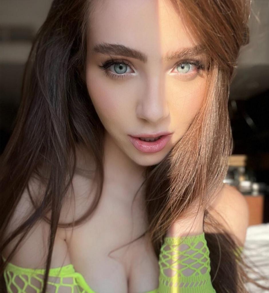 695289376: Chica busca chico en Madrid