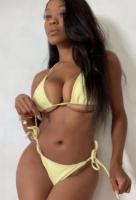 631954606: Chica busca chico en Barcelona