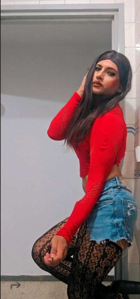 613806145: Transexual en Gerona