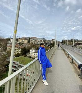 613960064: Chico busca chica en Alicante