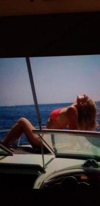 611323432: Chica busca chico en Madrid