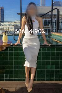 666241902: Chica busca chico en Sevilla