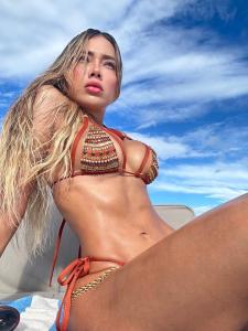 671196817: Chica busca chico en Madrid